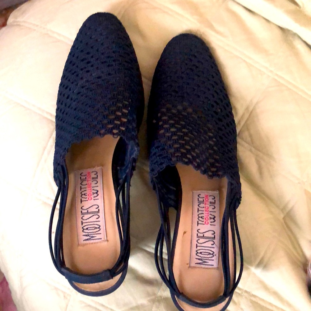 Mootsies Tootsies - Navy Blue Sling back heels with mesh upper. Size 7.5